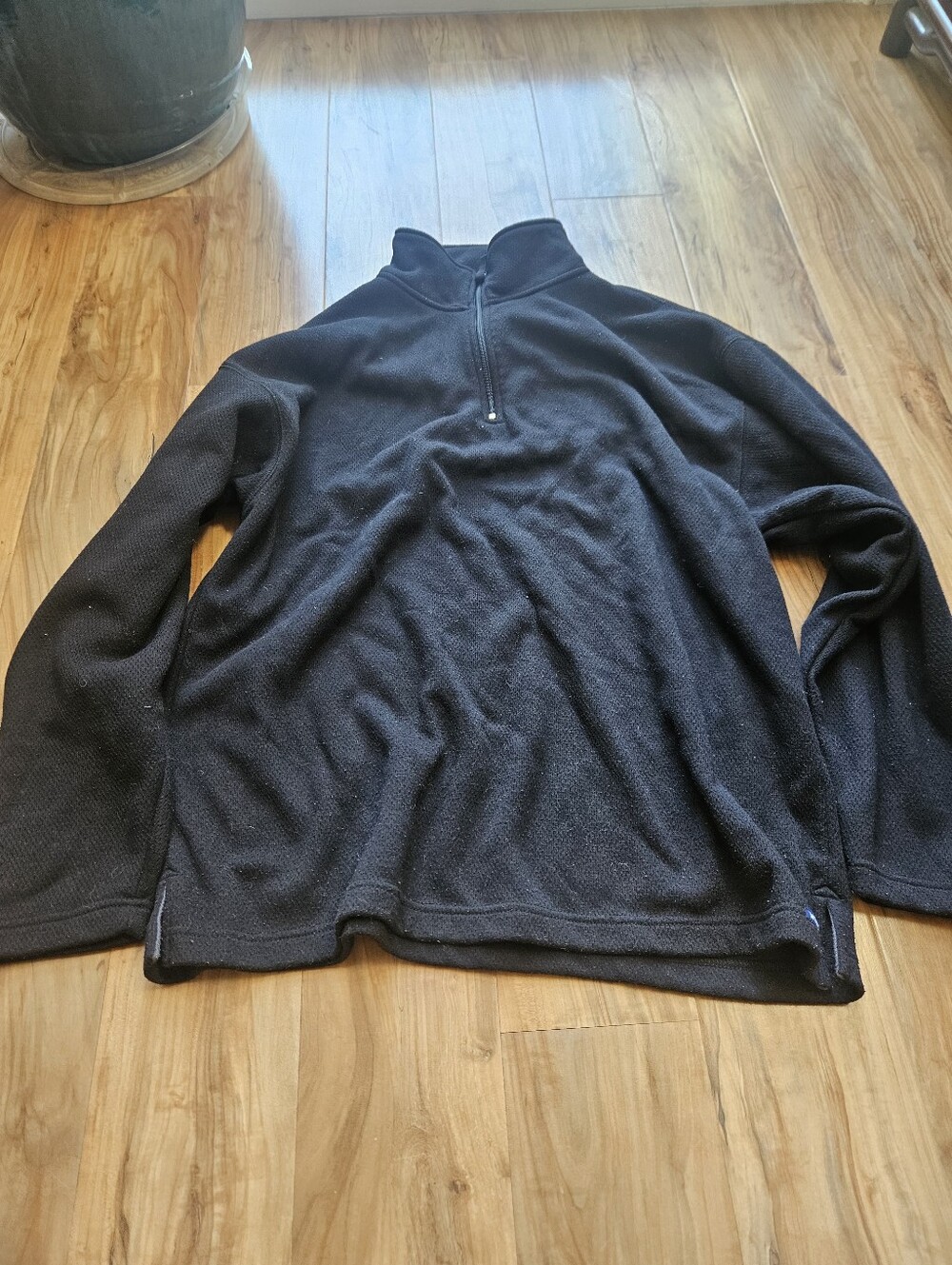 Wolverine Black Half-Zip Fleece Large Pullover